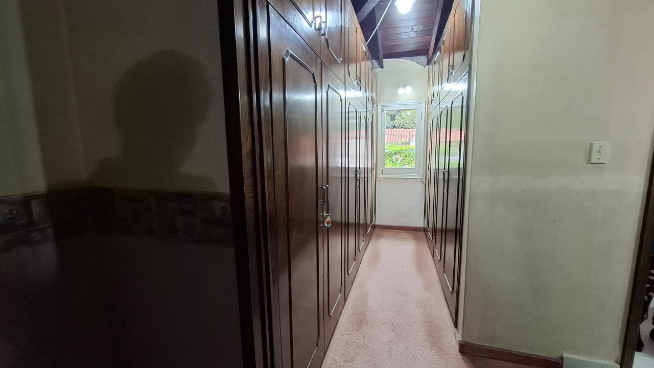 Casa de 4 dormitorios en Lambaré, foto 4 de 6