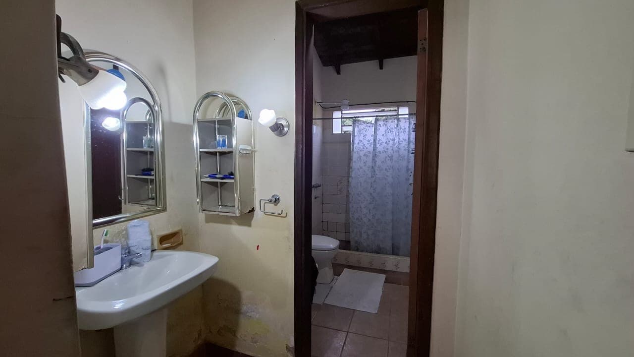 Casa de 4 dormitorios en Lambaré, foto 6 de 6